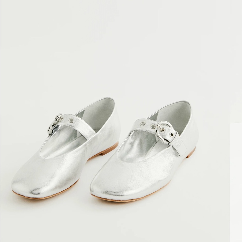 COPY - Reformation Bethany Flat - Size 6.5